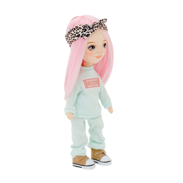 Billie in a mint tracksuit 32